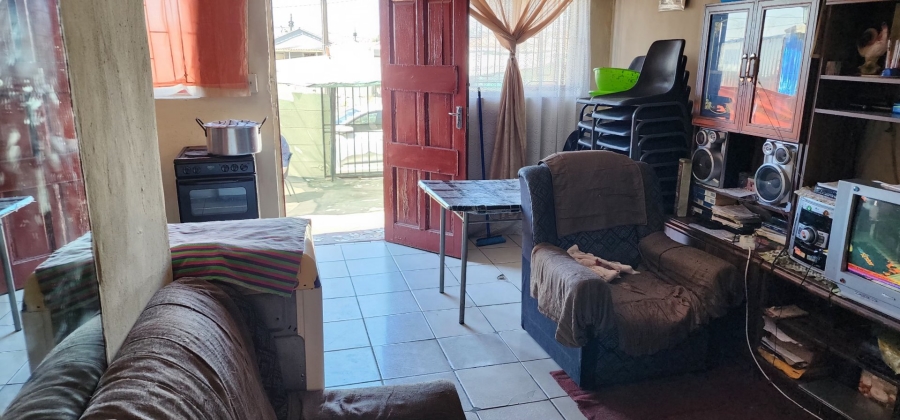 2 Bedroom Property for Sale in Mfuleni Western Cape